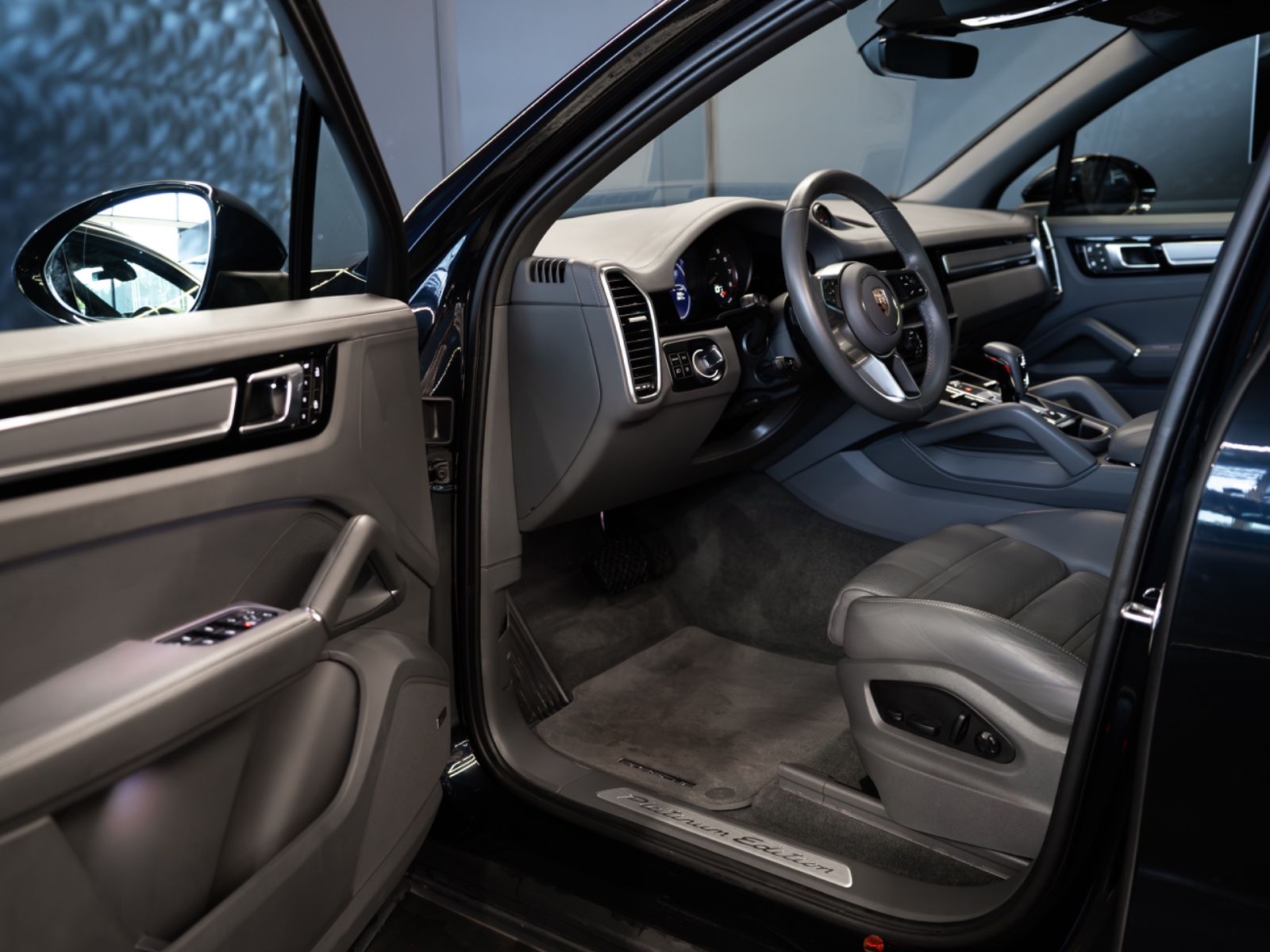 Porsche Cayenne E-Hybrid Platinum Edition