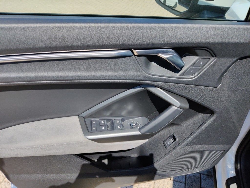 Audi Q3 Sportback 45 TFSI quattro S tronic S line - Samsaru's Car Outlet