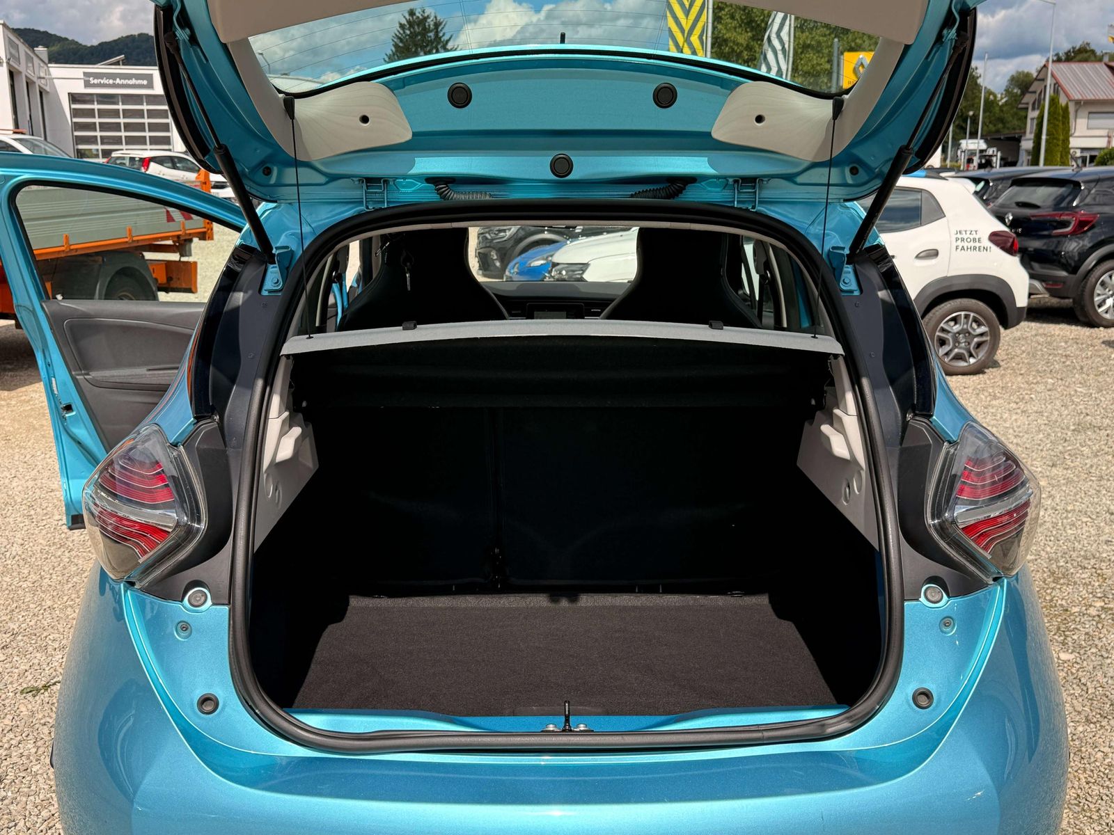 Renault ZOE EXPERIENCE R110 Z.E. 50 - Samsaru's Car Outlet