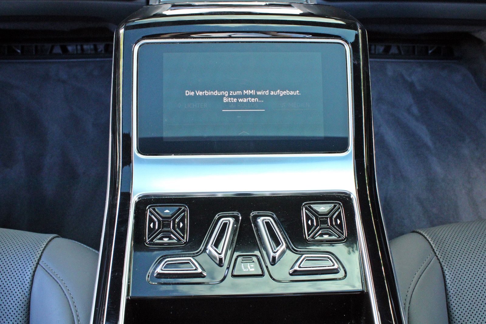 Audi A8 Lang 50TDI S LINE BLACK - Samsaru's Car Outlet
