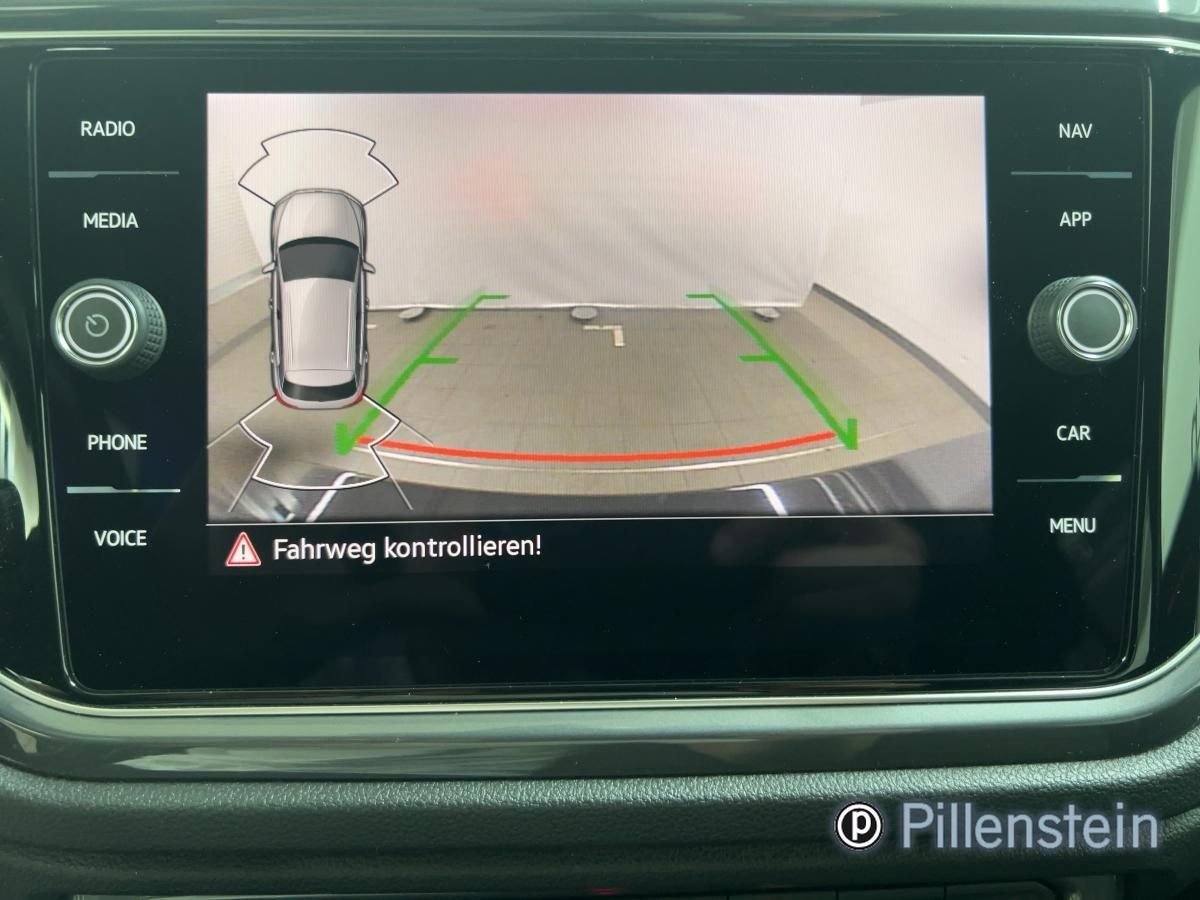 Volkswagen T-Roc TSI DSG SPORT - Samsaru's Car Outlet