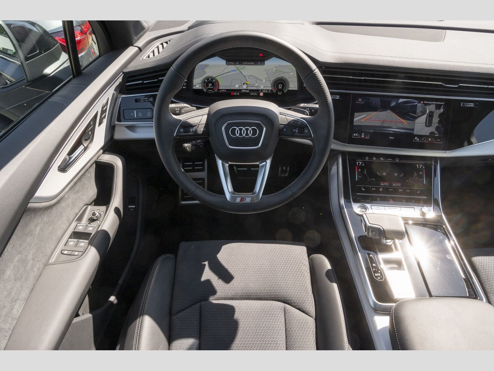 Audi Q7 50TDI 2xS line/All Black/7-Sitze/360°/Pano/Hu