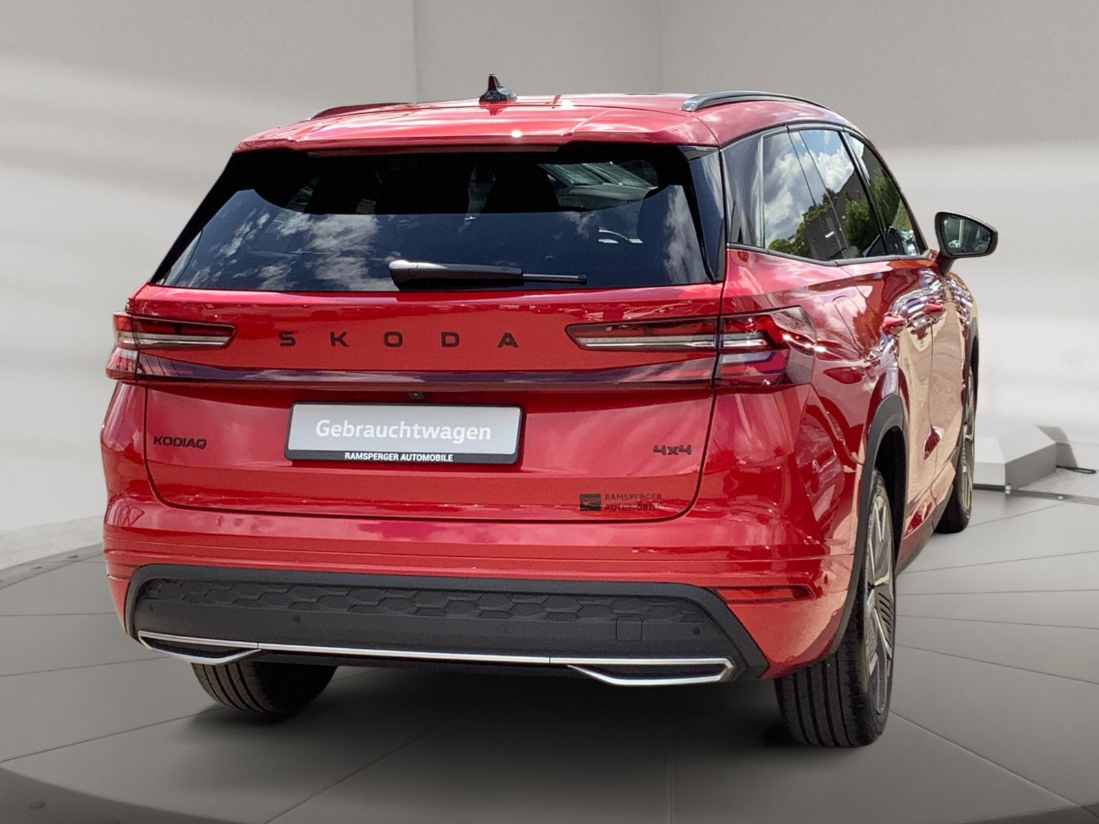 Skoda Kodiaq 2.0 TDI DSG Sportline AHK ACC Matrix Pano