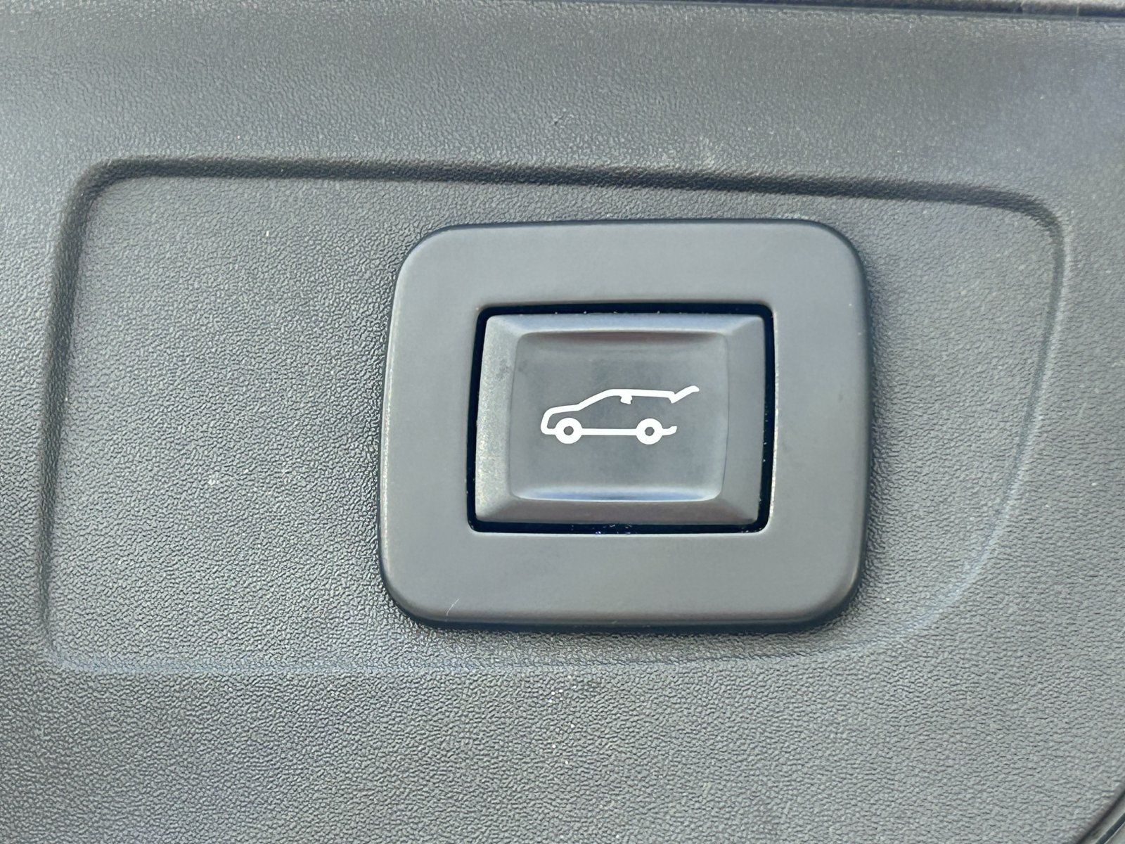 Opel Insignia 2.0 CDTI Business - Samsaru's Car Outlet