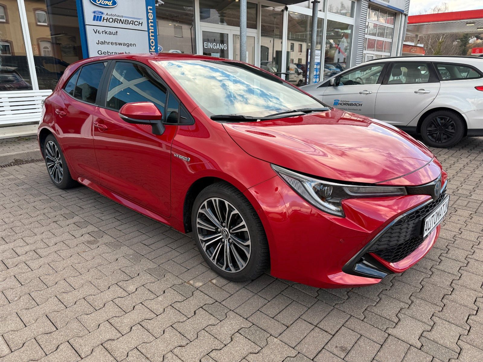 Toyota Corolla Hybrid - Samsaru's Car Outlet
