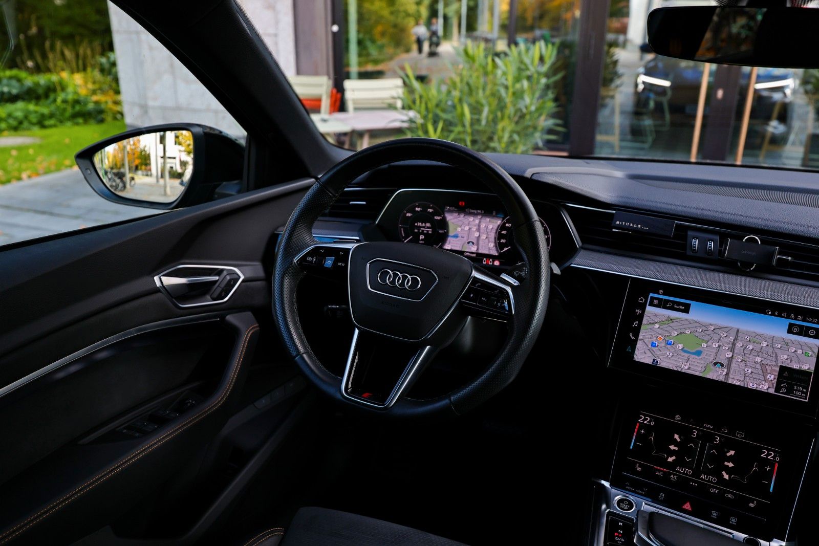Audi e-tron | Sportback 50 | Black Edition |  S-LINE