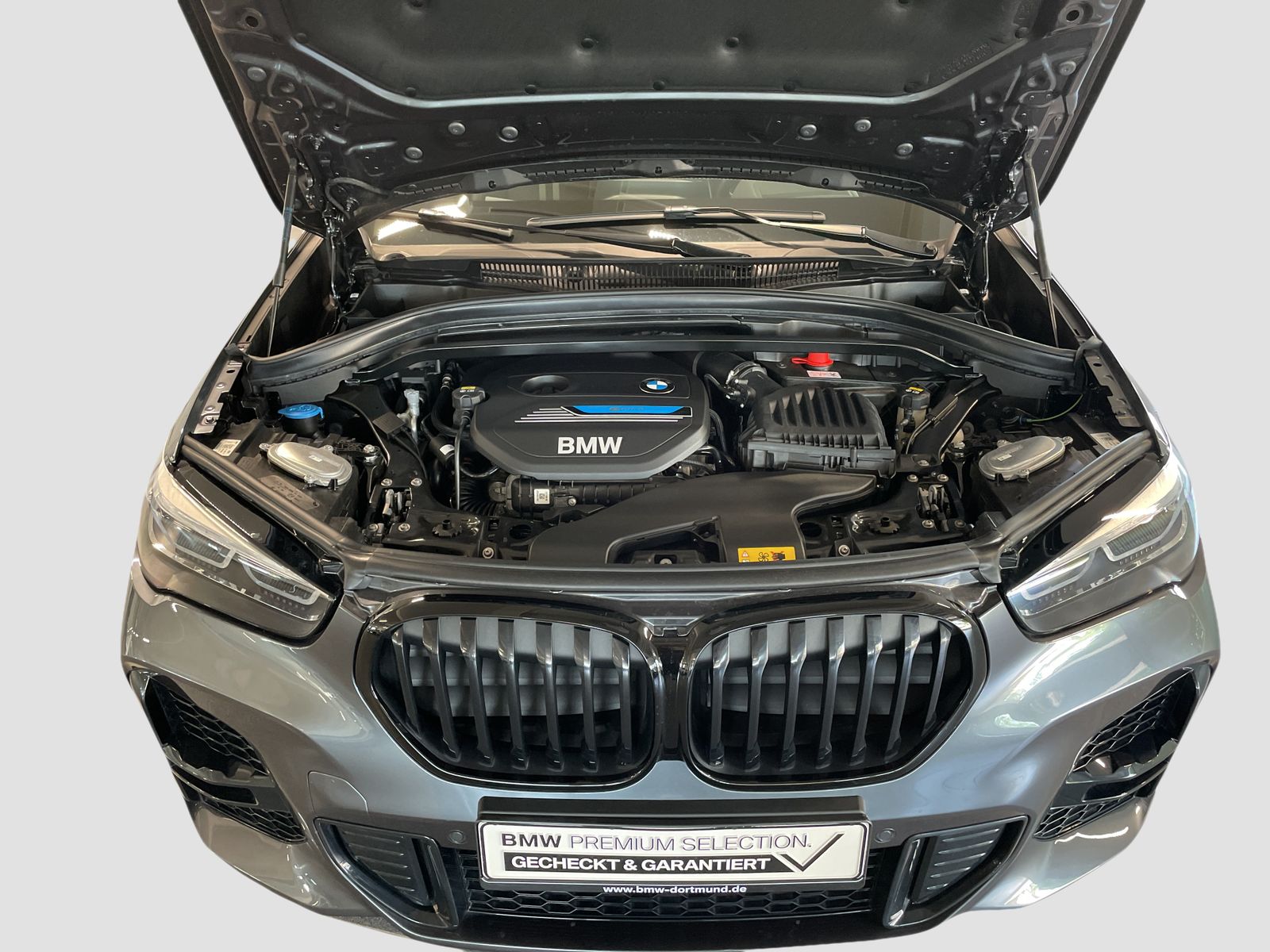 BMW X1 xDrive25e M Sport - Samsaru's Car Outlet