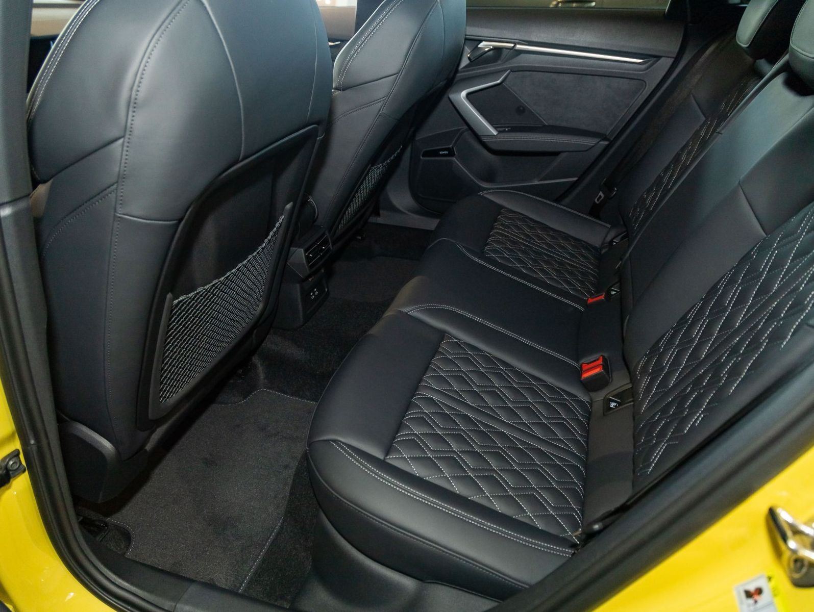 Audi A3 allstreet 35TFSI Stronic - Samsaru's Car Outlet