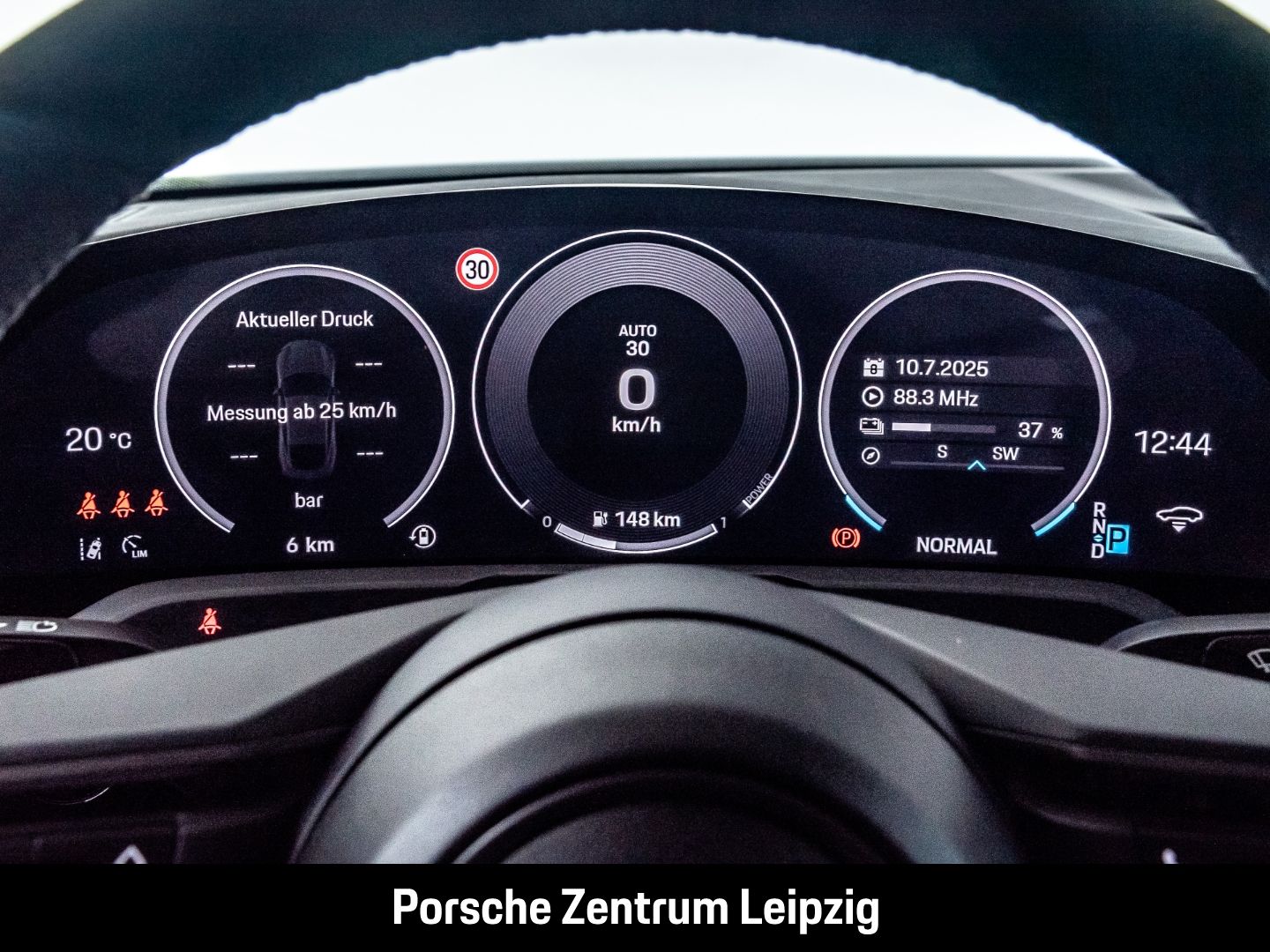 Porsche Taycan 4 SportDesign HD-Matrix ACC Pepita 21Zoll
