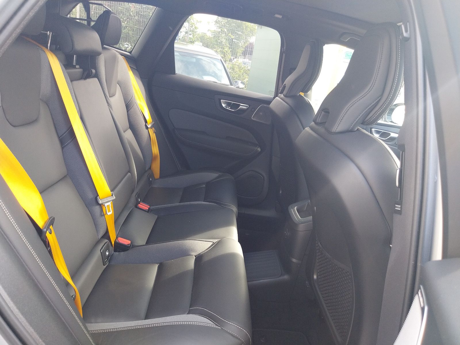 Volvo XC60 Polestar Engineered Recharge Plug-In Hybrid