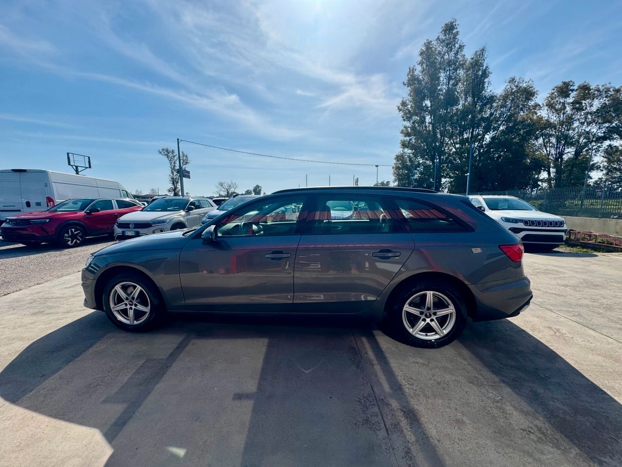 Audi A4 Avant 2.0 Tdi - Samsaru's Car Outlet