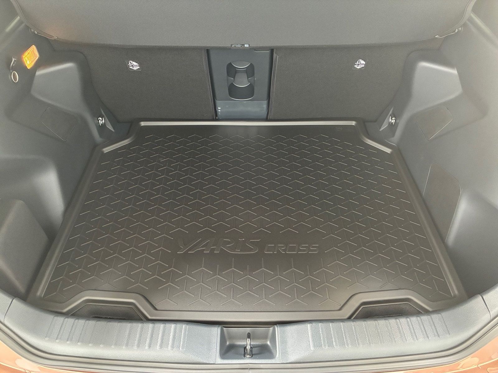 Toyota Yaris Cross Lounge 1.5-l-Hybrid 360,HUD,Kamera