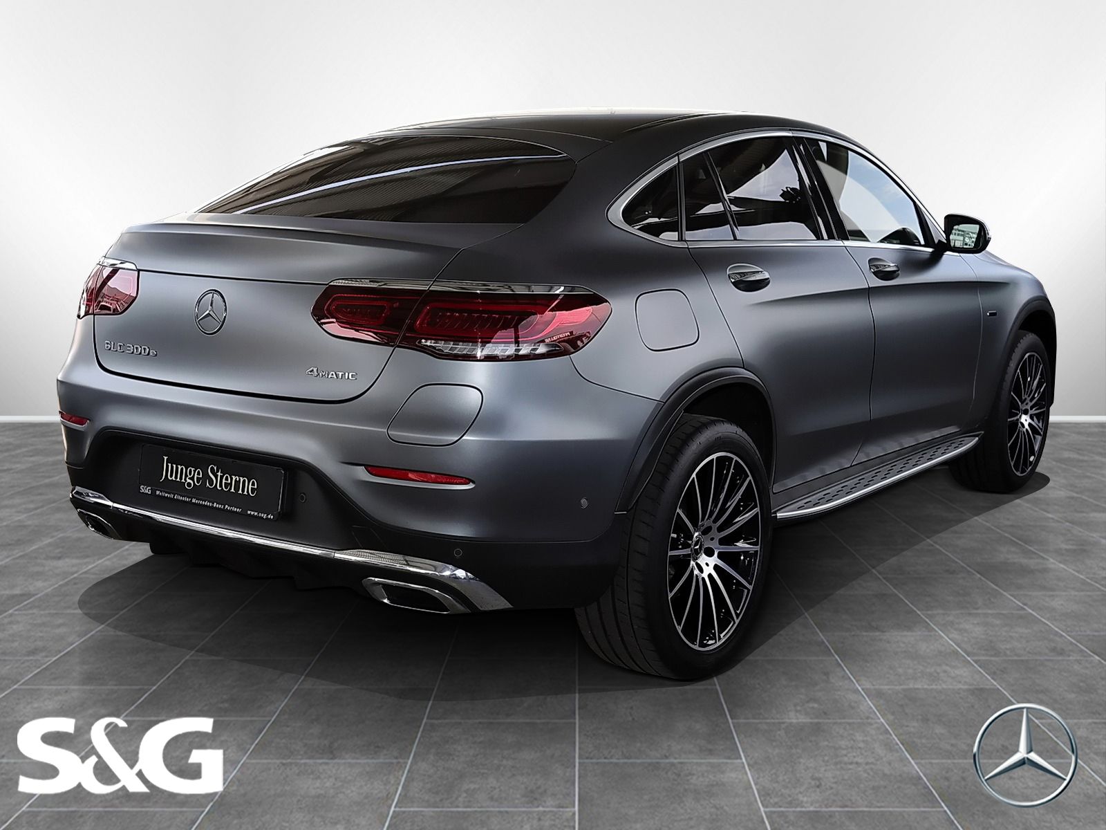 Mercedes-Benz GLC 300 e 4M Coupé AMG - Samsaru's Car Outlet
