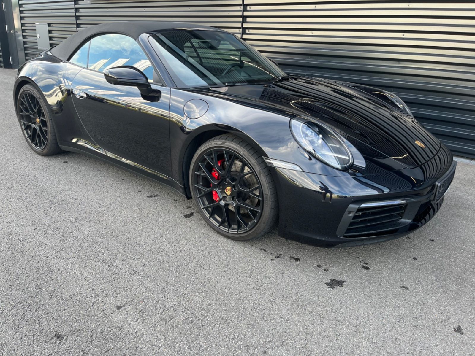 Porsche 911-992  Carrera 4 S CABRIO-ABGAS-CHRONO-NP: 187