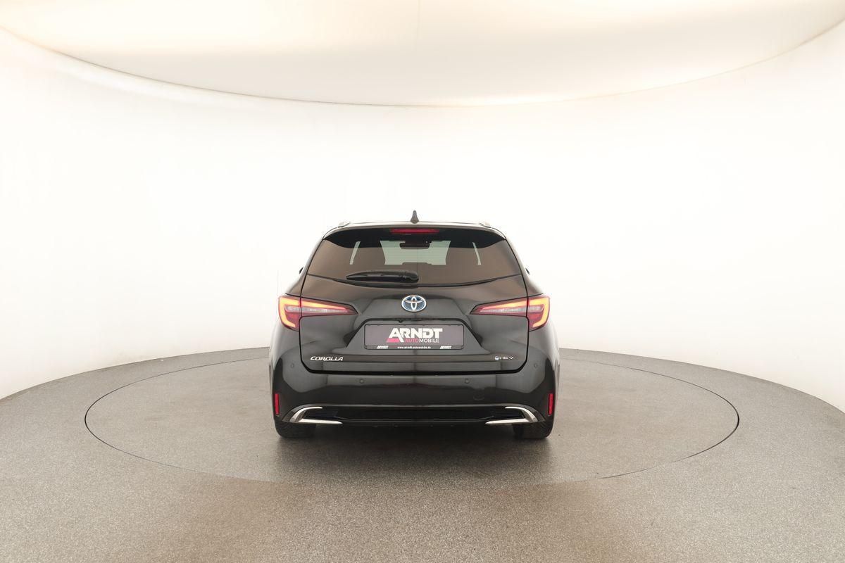 Toyota Corolla Touring Sports 2.0 CVT Team D Navi Kam