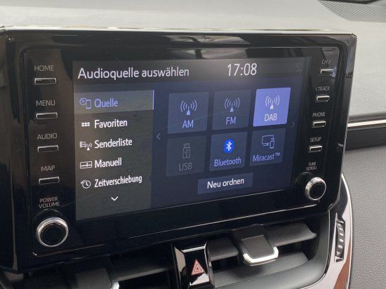 Toyota Corolla 1.8 Hybrid e-CVT Dynamic Plus - Samsaru's Car Outlet