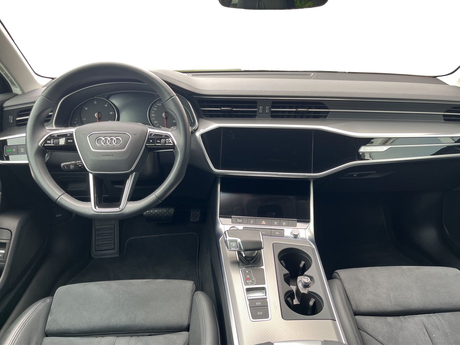 Audi A6 Avant 40 TDI quattro design S Line - Samsaru's Car Outlet