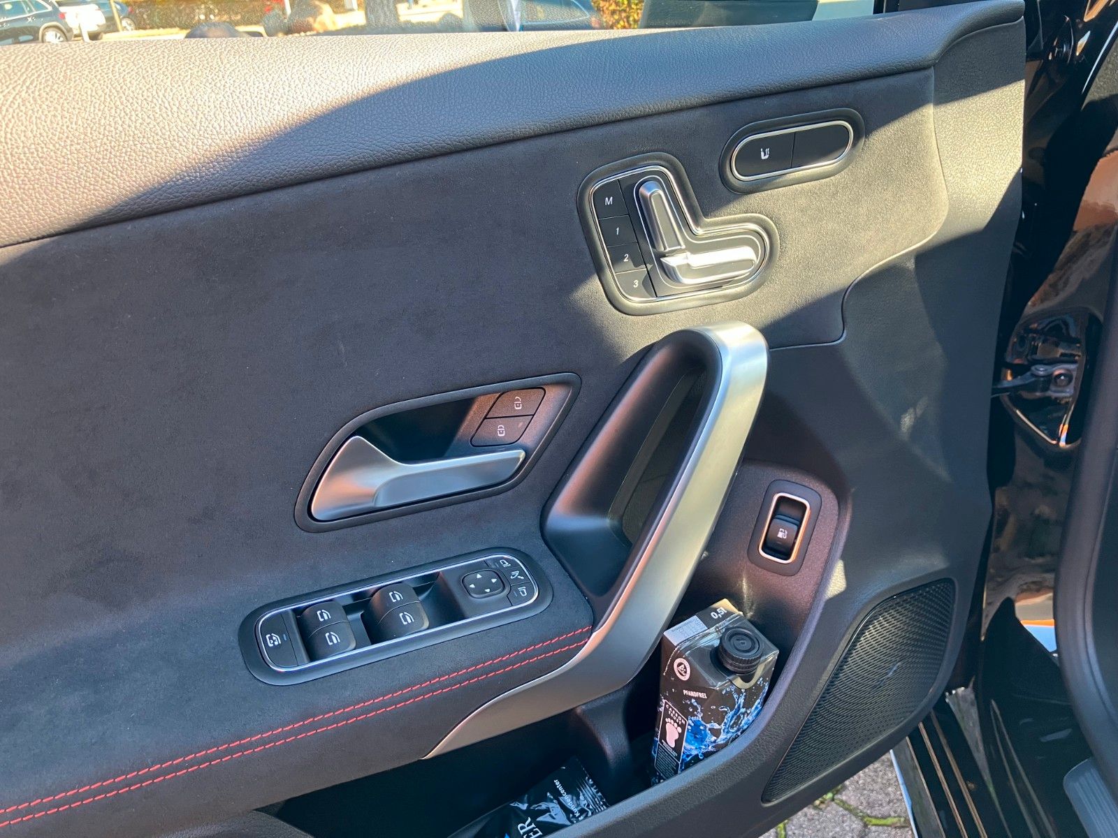 Mercedes-Benz A 250 e AMG - Samsaru's Car Outlet