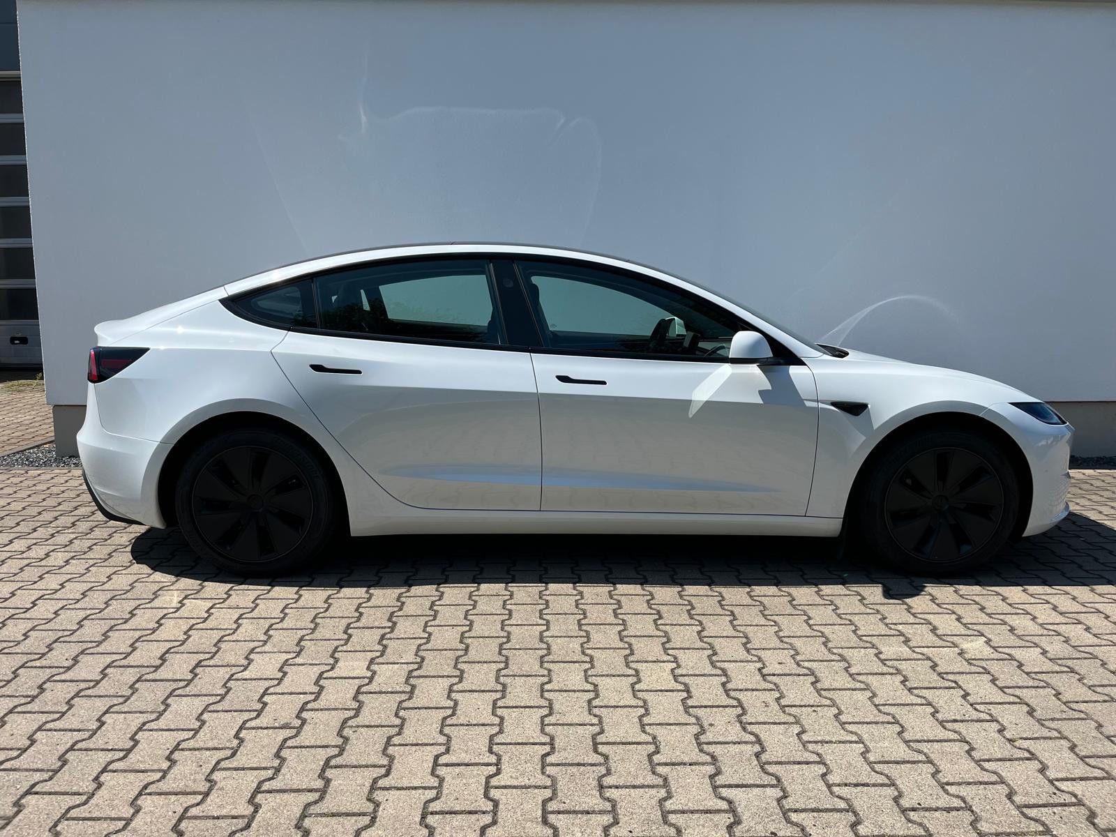 Tesla Model 3 Premium Long Range Dual AWD *6.000 km*