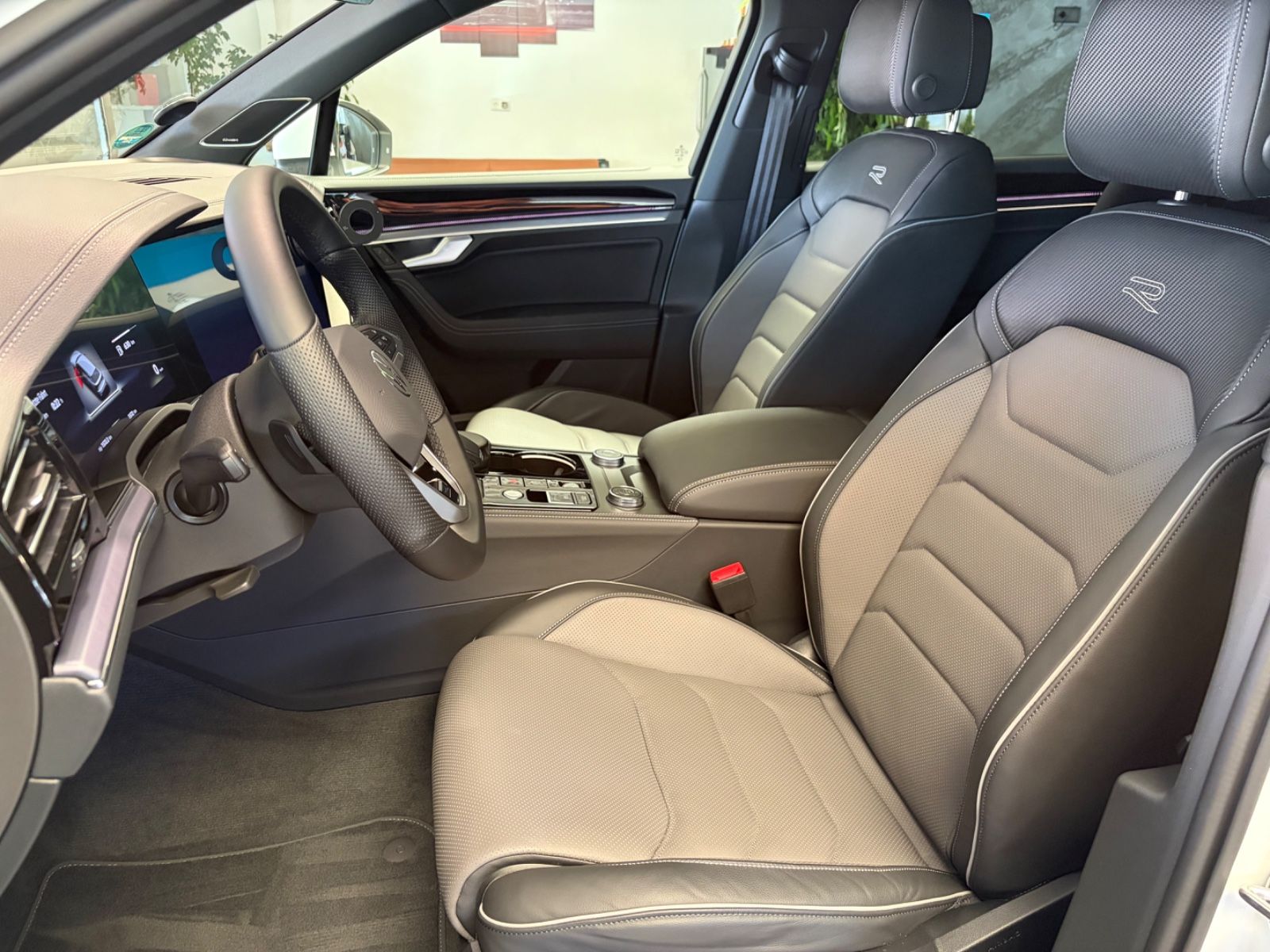 Volkswagen Touareg 3.0 TDI 4Motion R-Line*Final Edition*