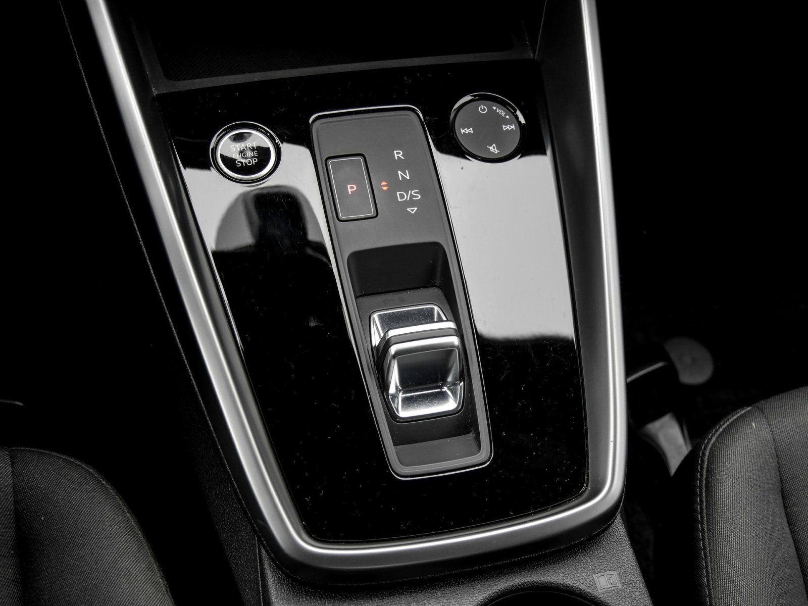 Audi A3 Sportback 40 HYBRID ALU LED BLUETOOTH DAB+