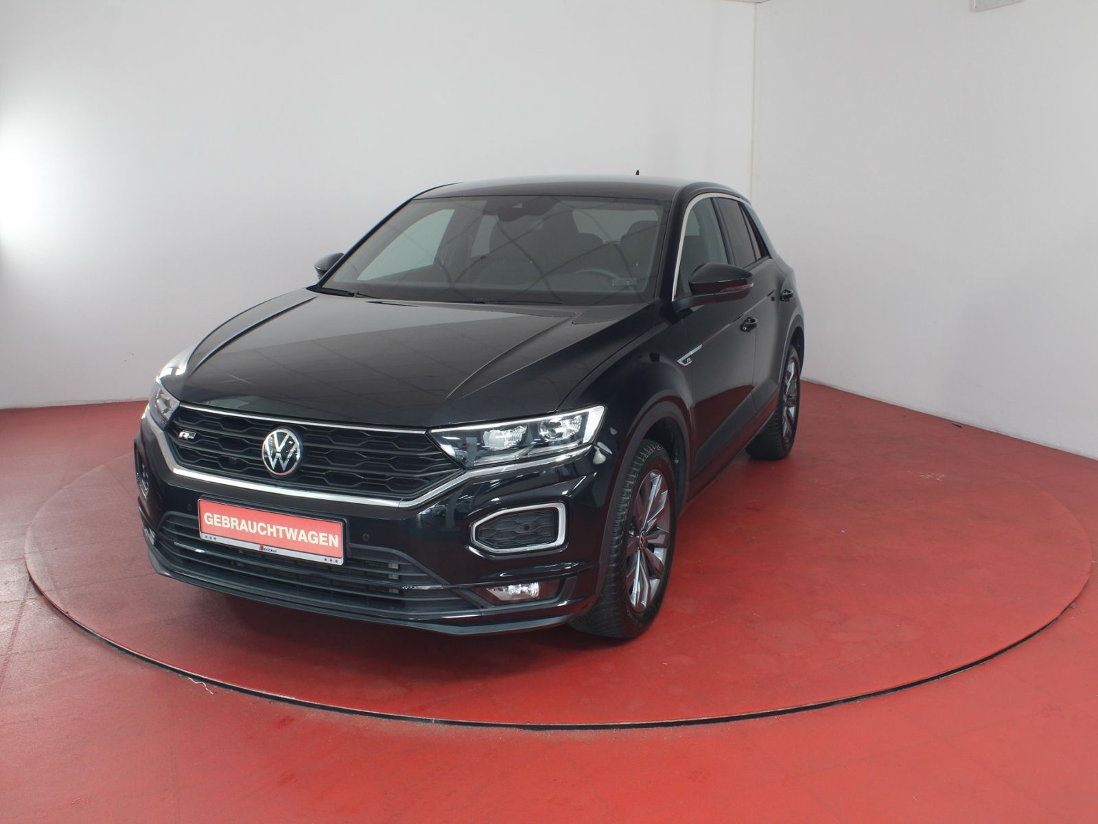 Volkswagen T-Roc R-Line - Samsaru's Car Outlet