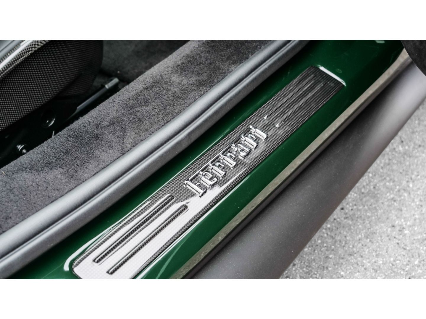 Ferrari 296 GTB - Samsaru's Car Outlet