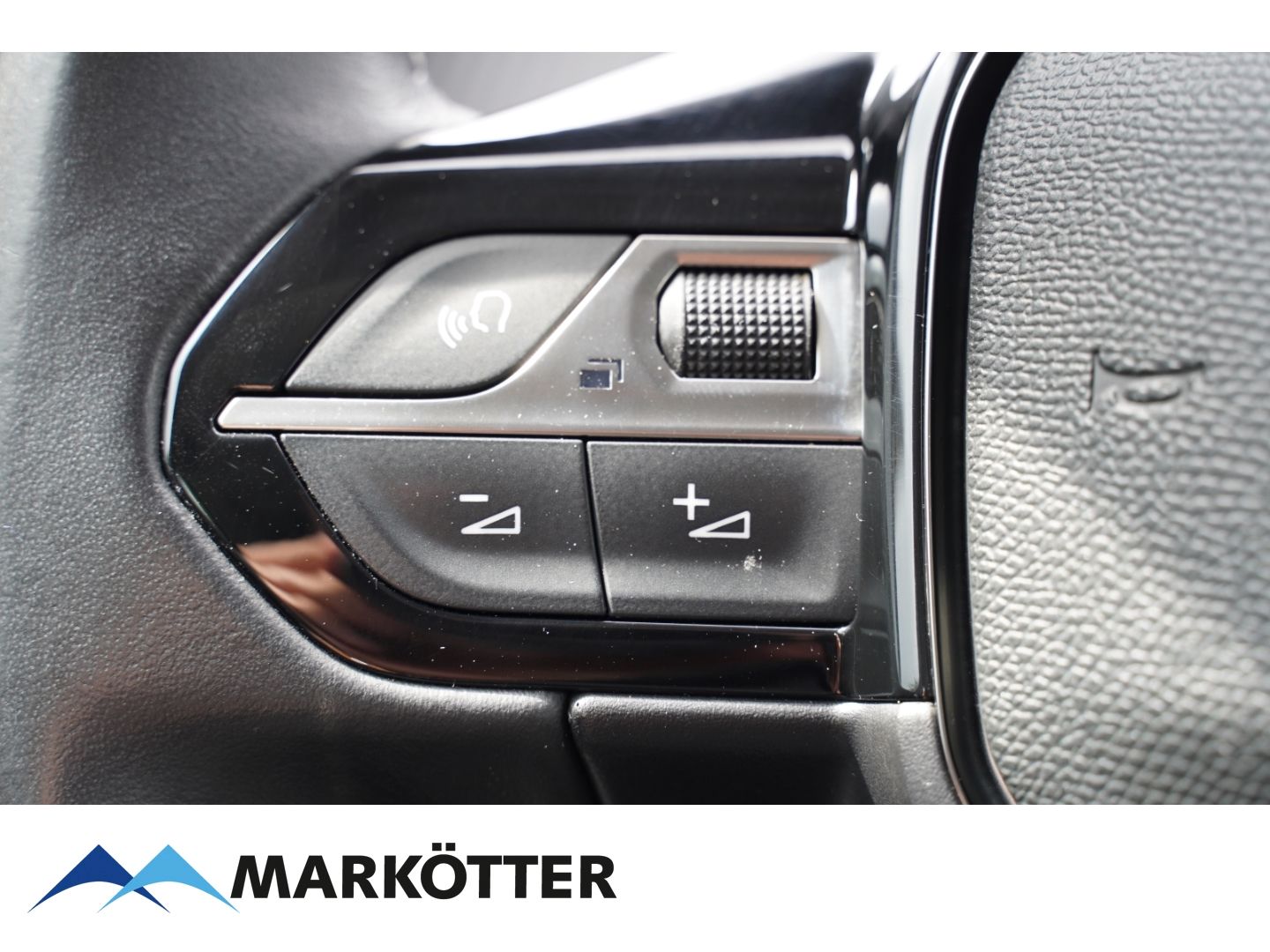 Peugeot e-208 Active - Samsaru's Car Outlet
