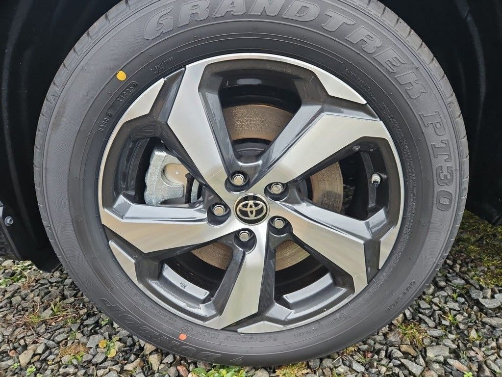 Toyota RAV 4 Plug-in-Hybrid Teamplayer (XA5)