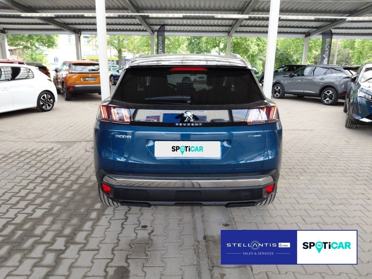 Peugeot 3008 Hybrid 225 ROADTRIP*Standhzg.*LMF*Navi*RFK