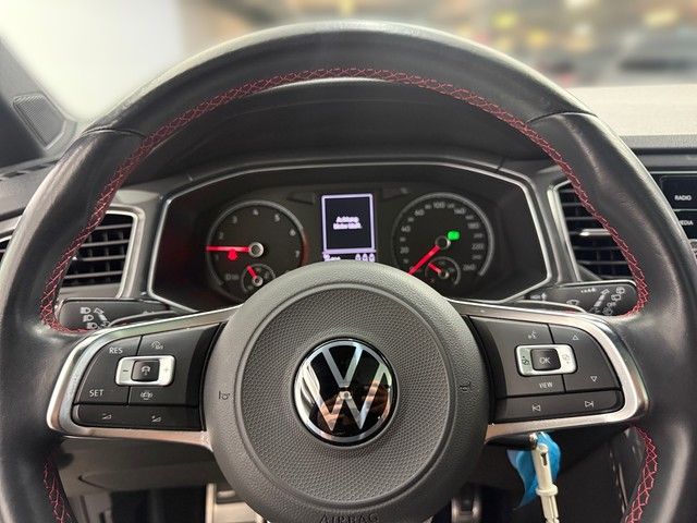 Volkswagen T-Roc 1.5 TSI Sport - Samsaru's Car Outlet
