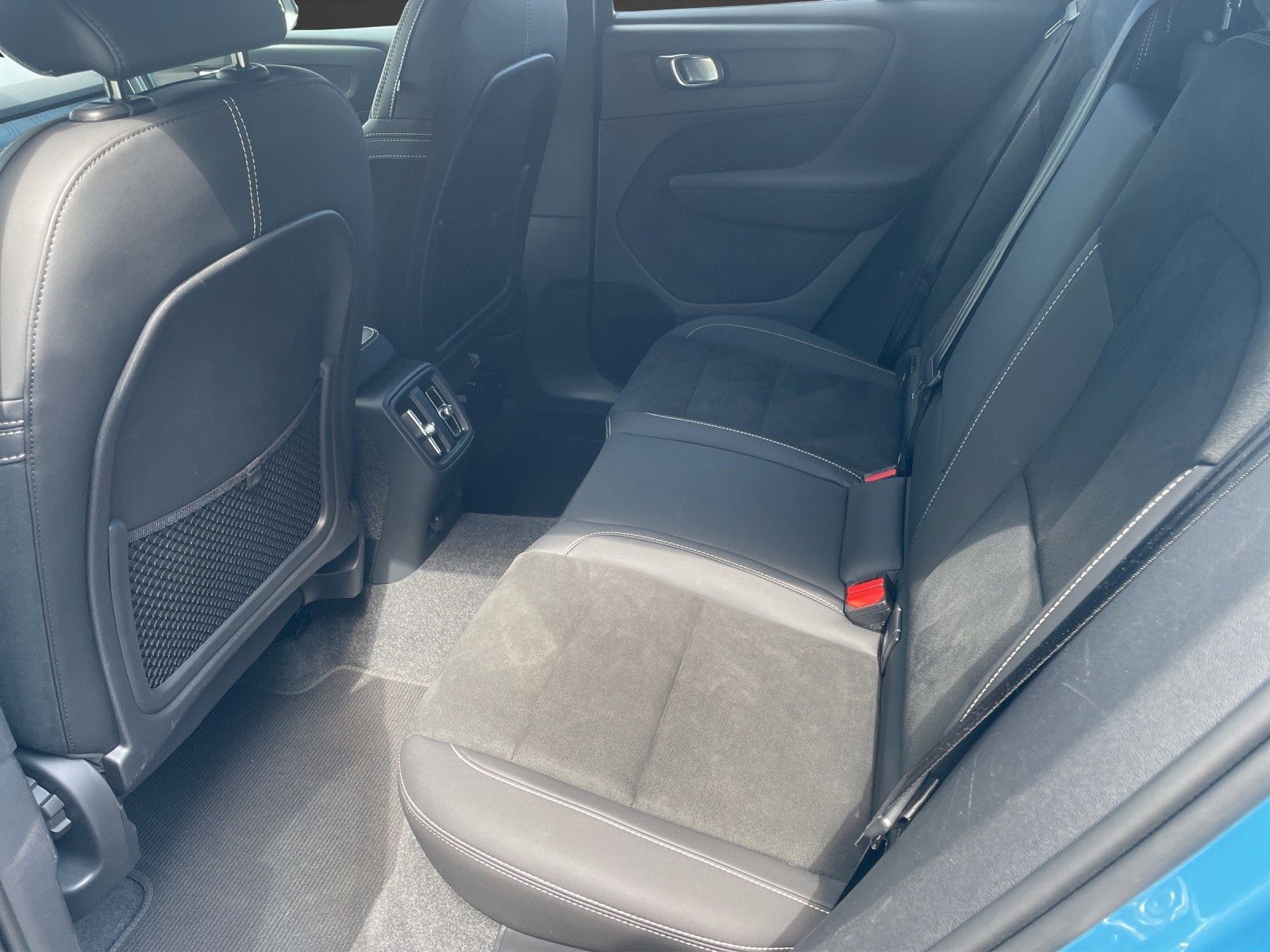 Volvo XC40 Recharge Twin Motor AWD Plus