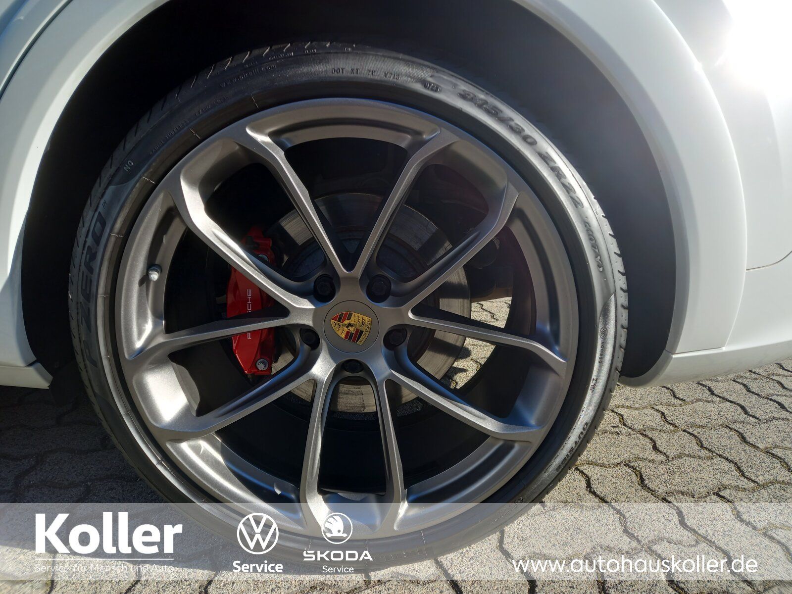 Porsche Cayenne Coupe GTS Carbon Paket PASM SView PDLS