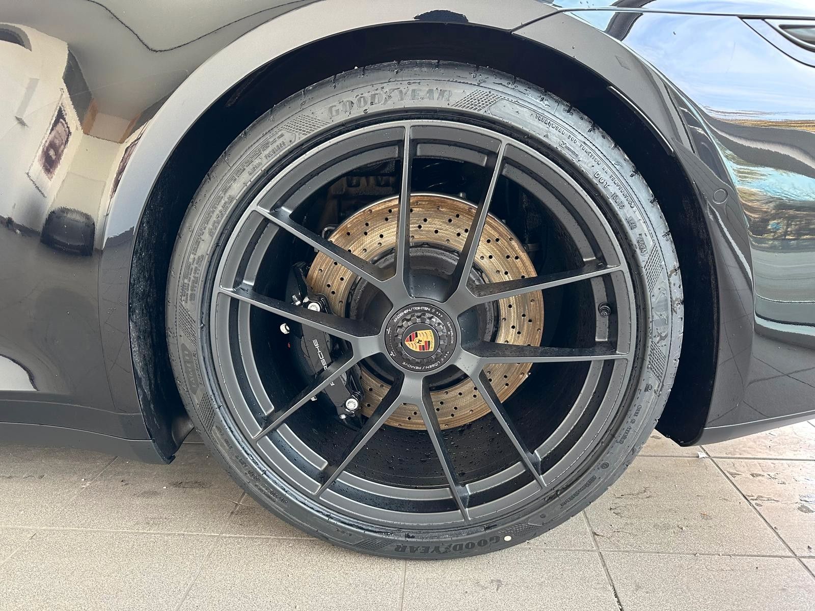 Porsche 992 Carrera 4 GTS Facelift/sw-sw/Carbon/18W/21