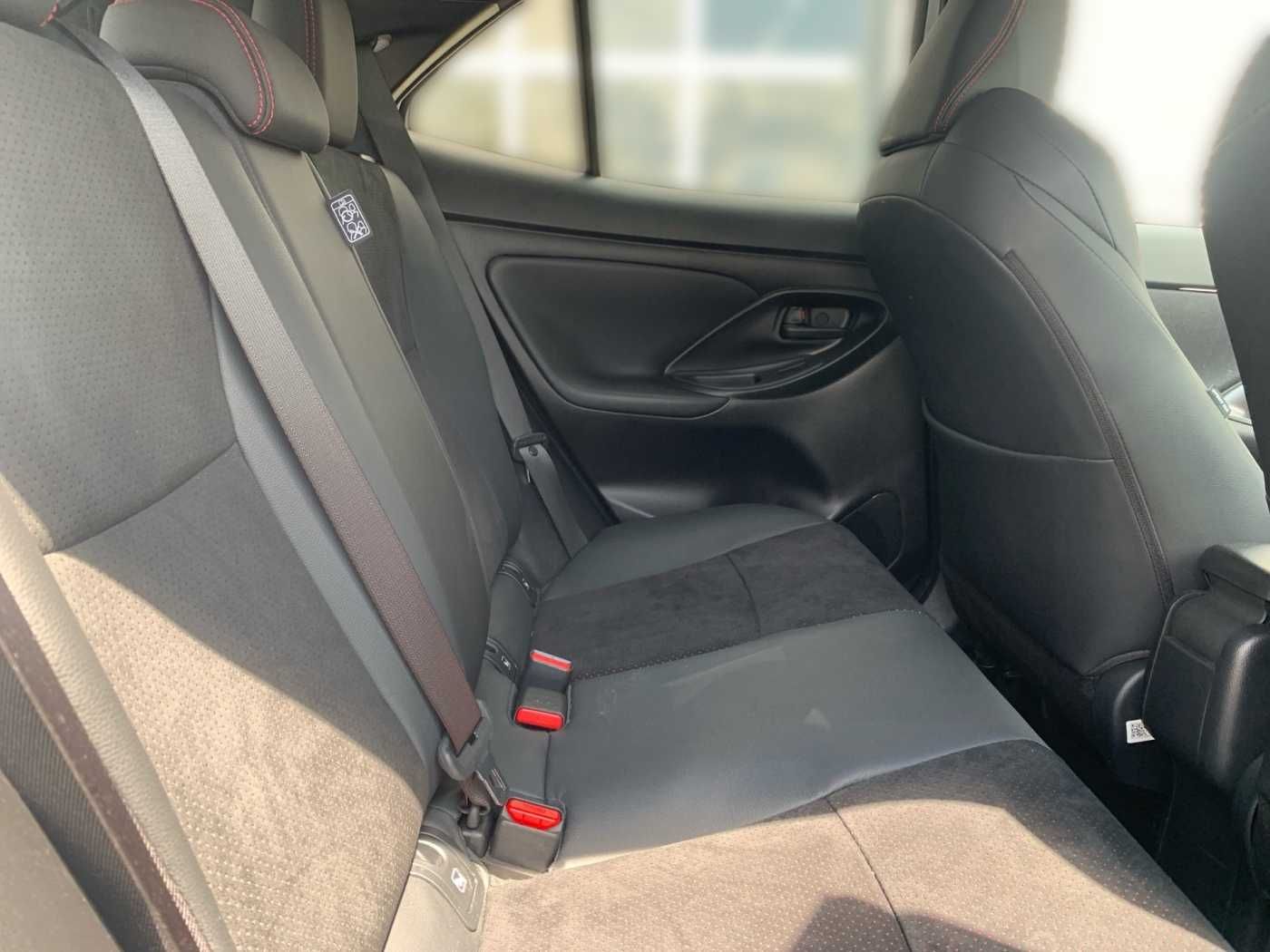 Toyota Yaris Cross 1.5 Hybrid GR Sport FWD SHZ KLIMA