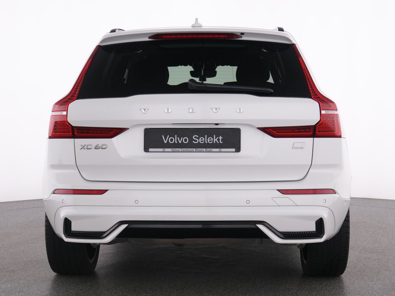 Volvo XC60 T6 Recharge PLUS DARK LICHTPAK+360°+PANO