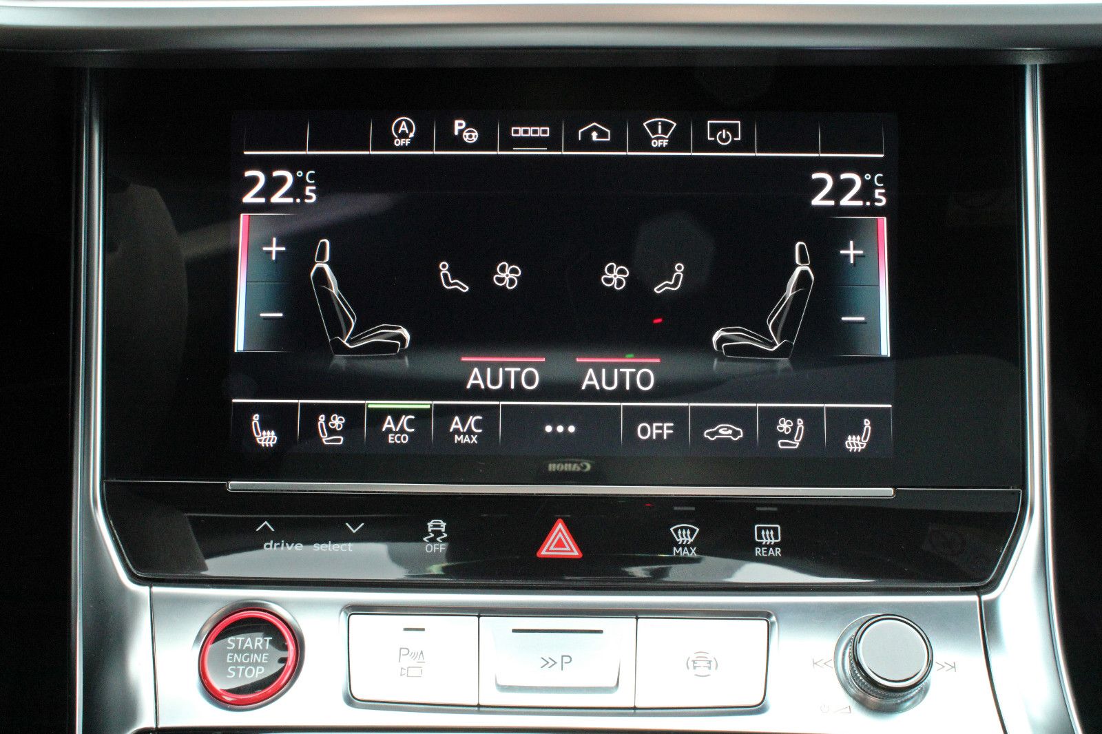 Audi RS6 Avant BLACK AHK PANO LASER HUD 280km/h LUFT