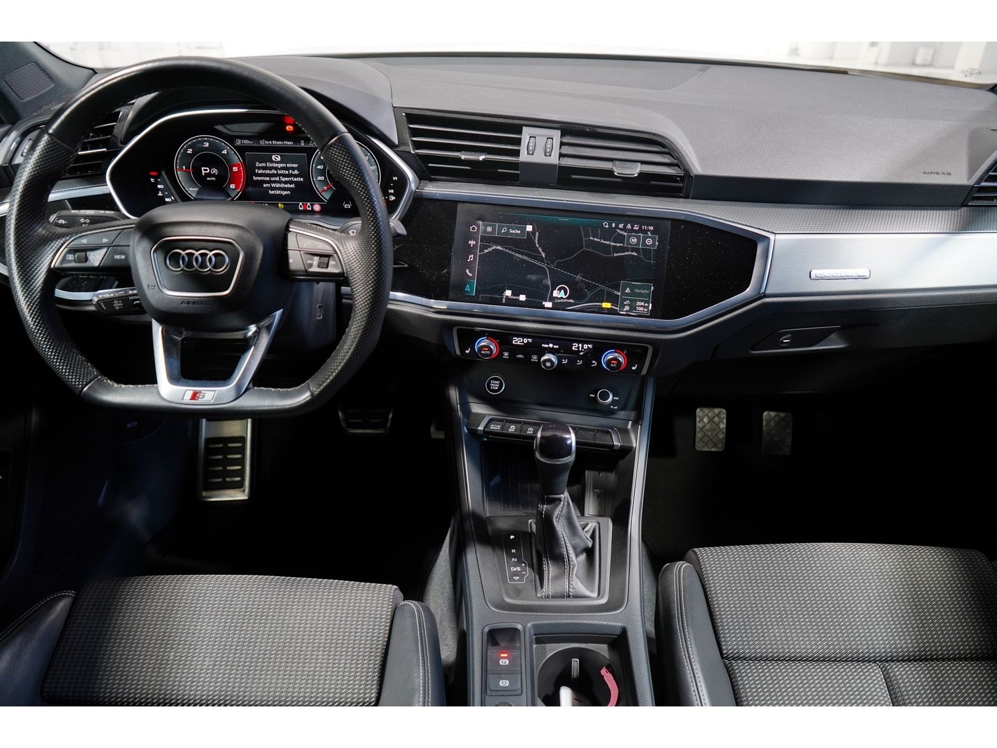 Audi Q3 Sportback 40 TDI quattro S line KAMERA 19-Zol