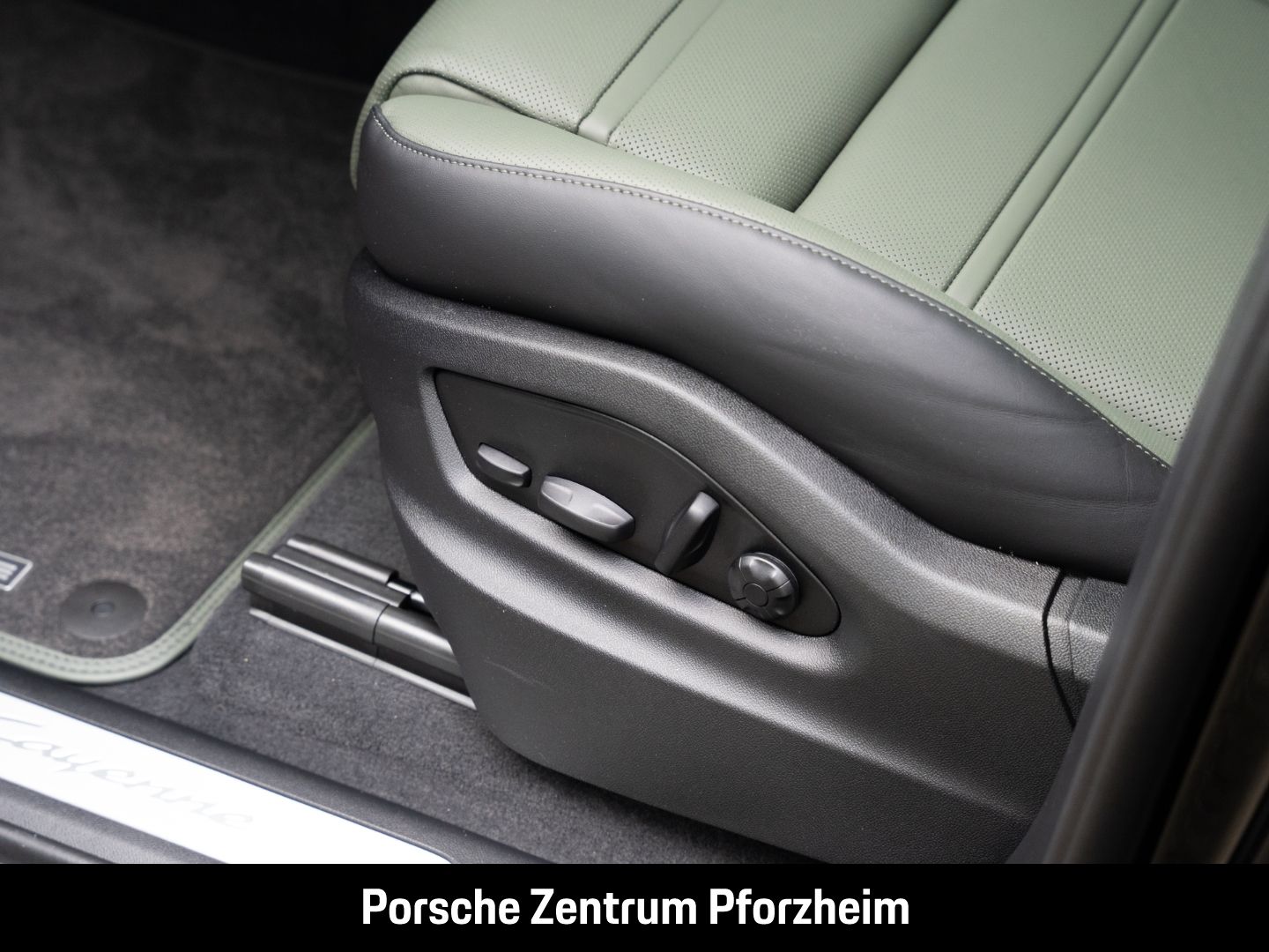 Porsche Cayenne BOSE Sportabgasanlage Panoramadach LED S