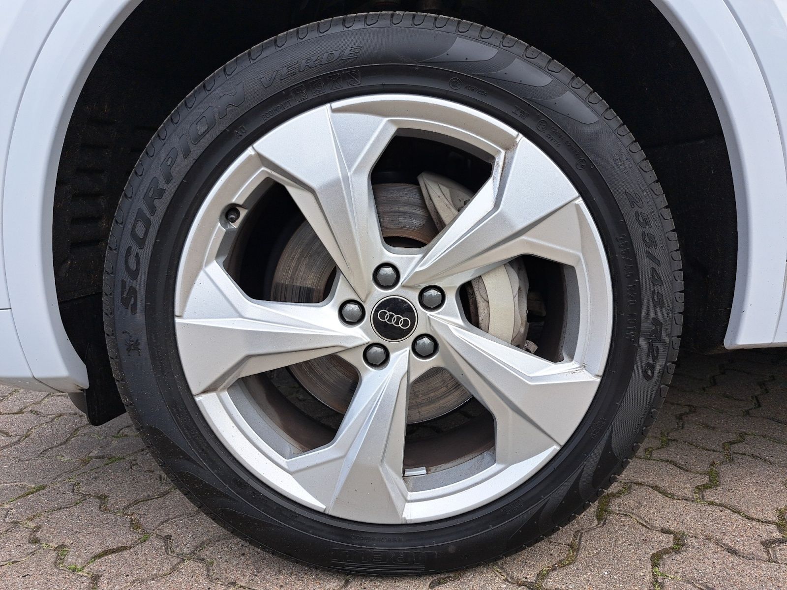 Audi Q5 Business S line 50 TDI quattro tiptr. AHK MAT