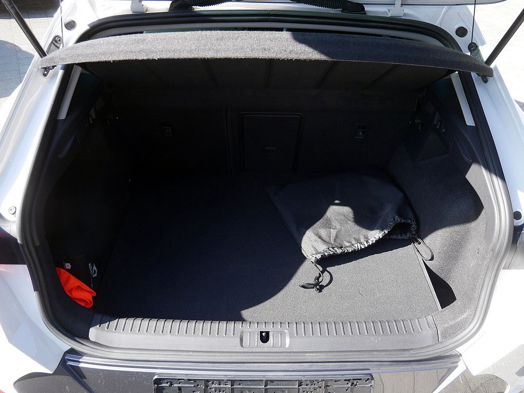 Cupra Formentor 1.4 TSI e-Hybrid AHK+ACC+NAVI+KAMERA+