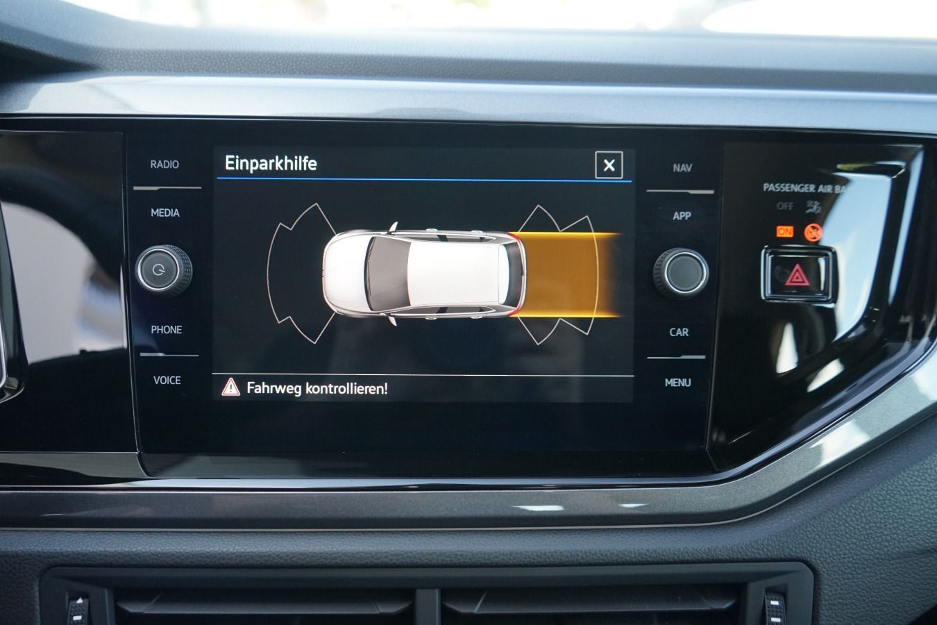 Volkswagen Polo 1.0 TSI Style - Samsaru's Car Outlet