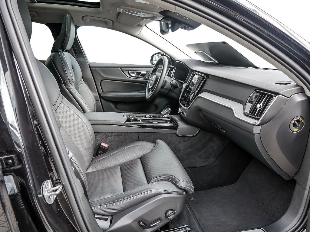 Volvo V60 T6 Recharge Plus Dark AWD