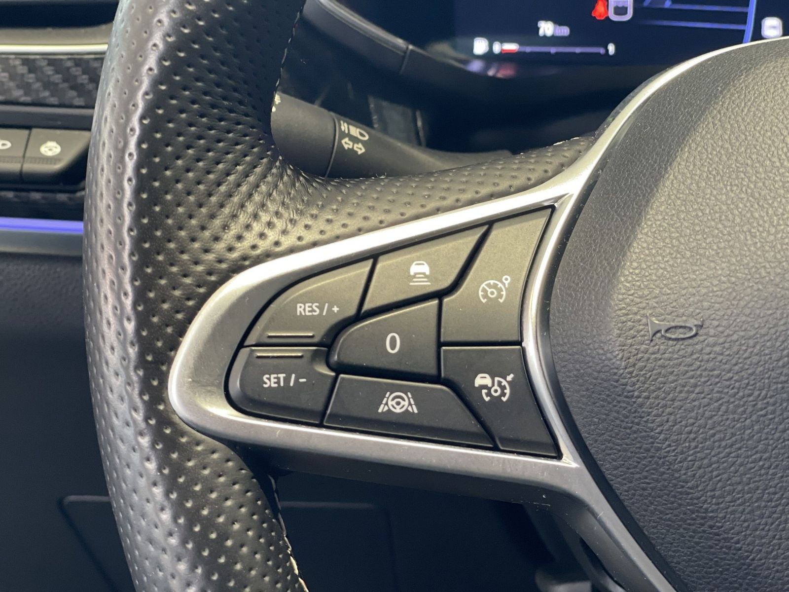 Renault Arkana R.S. LINE E-TECH - Samsaru's Car Outlet