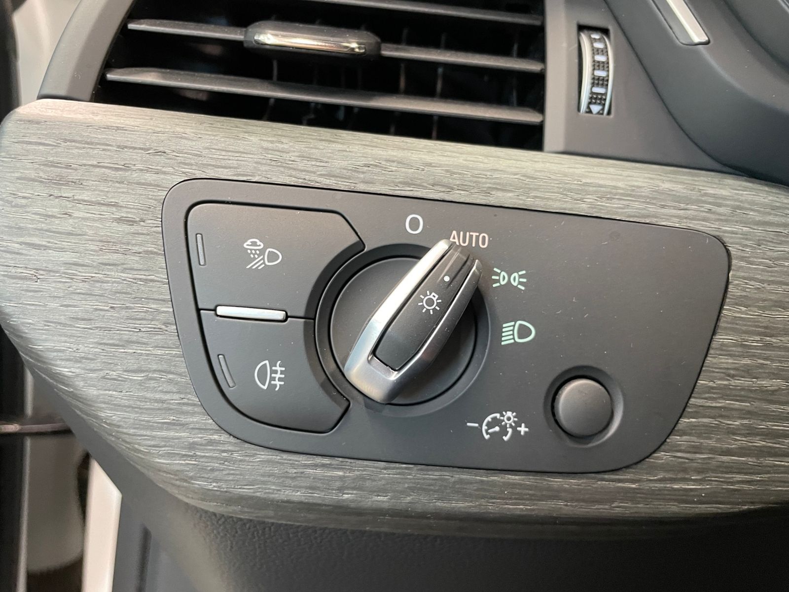 Audi A5 Sportback 40 TDI QUATTRO S-Line+NAVI+LED+AHK+