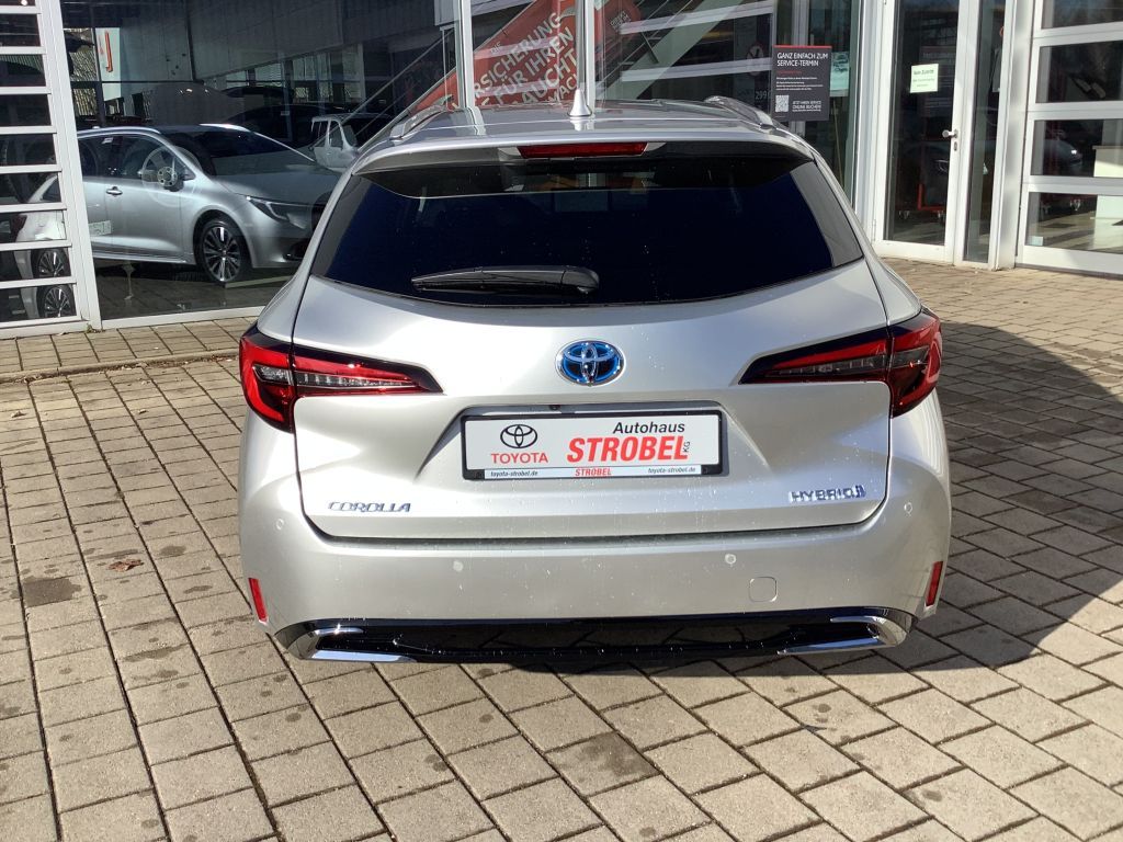 Toyota Corolla 1.8 Hybrid Touring Sports Team Deutschla