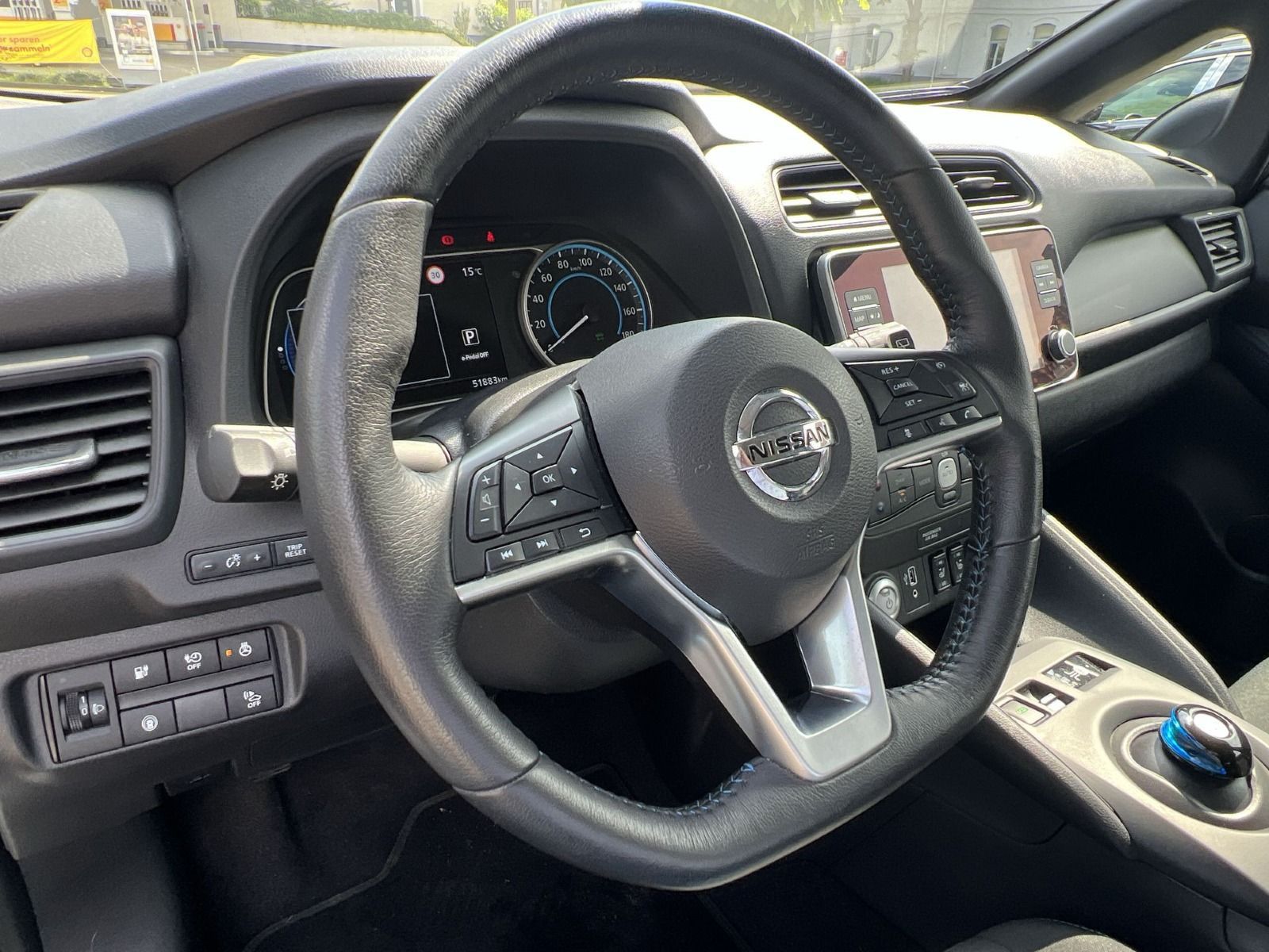 Nissan Leaf Acenta - Samsaru's Car Outlet