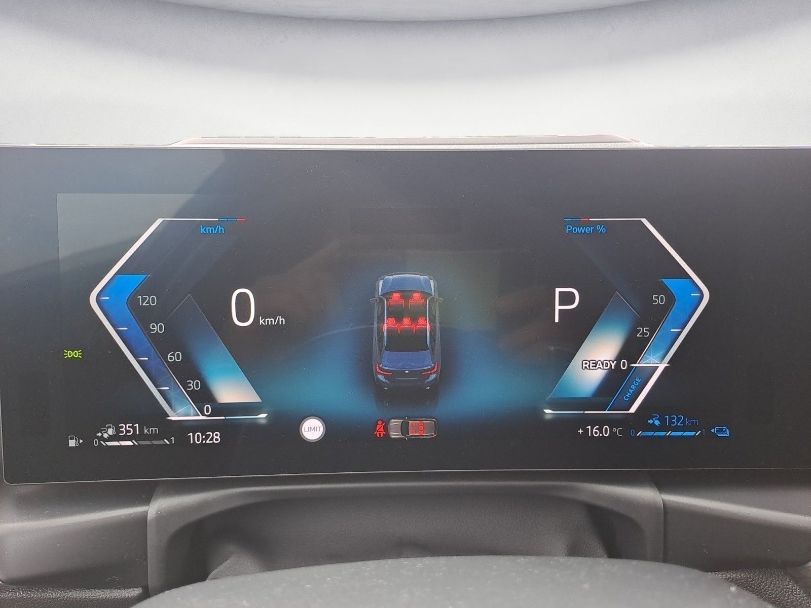 BMW 330e xDrive Touring MSportPro Innovationsp. AHK