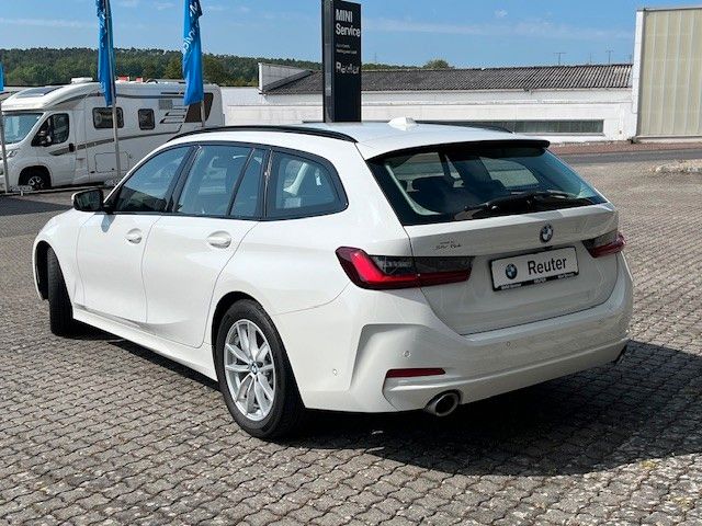 BMW 320i Touring Harman/Kardon,Kamera,Head-Up,ACC