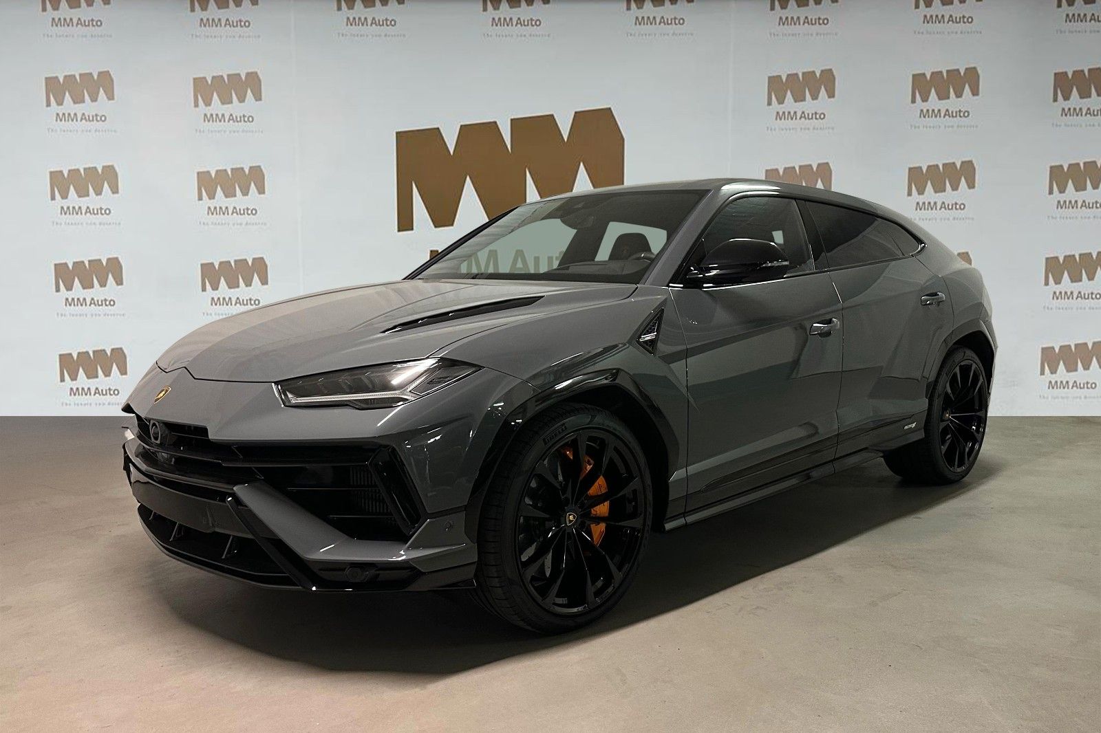 Lamborghini Urus S - Samsaru's Car Outlet
